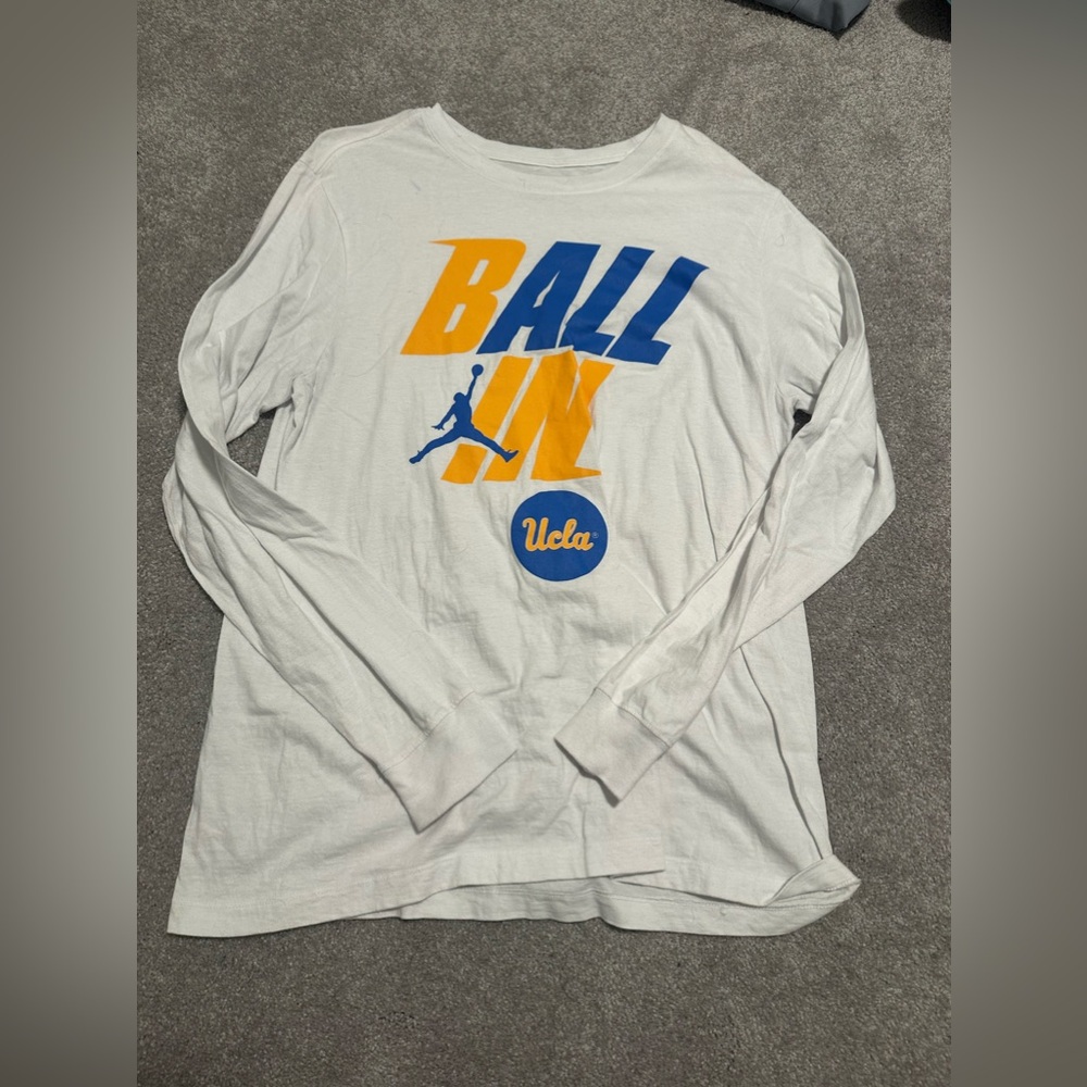 Nike UCLA long sleeve tee (Bought of Fabletics)